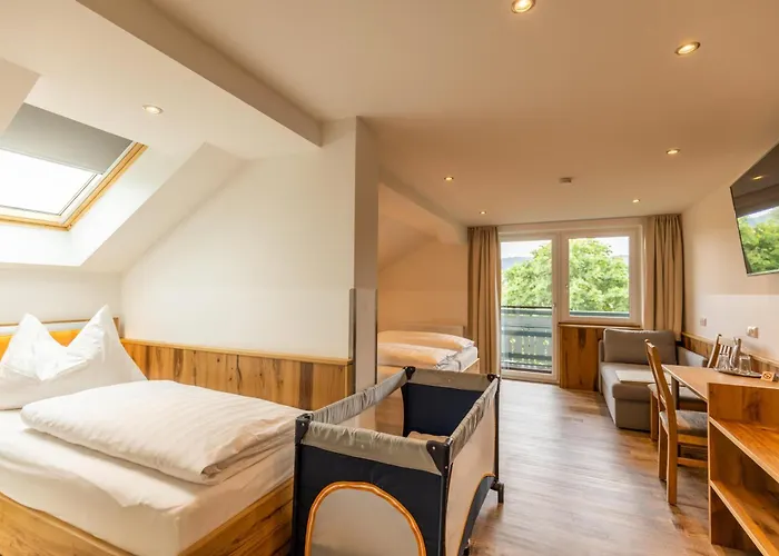 Guest house Gasthof Neuwirt 3*